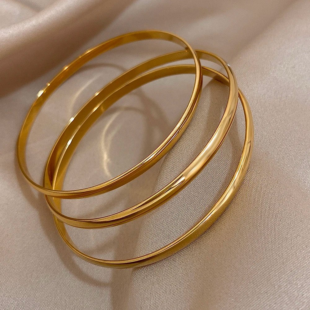 3pcs Glossy 18K Gold Plated Stainless Steel Bangle Bracelet for Women Minimalist Basic Wristband Bangles Waterproof Jewelry 3pcs Glossy 18K Gold Plated Stainless Steel Bangle Bracelet for Women Minimalist Basic Wristband Bangles Waterproof Jewelry