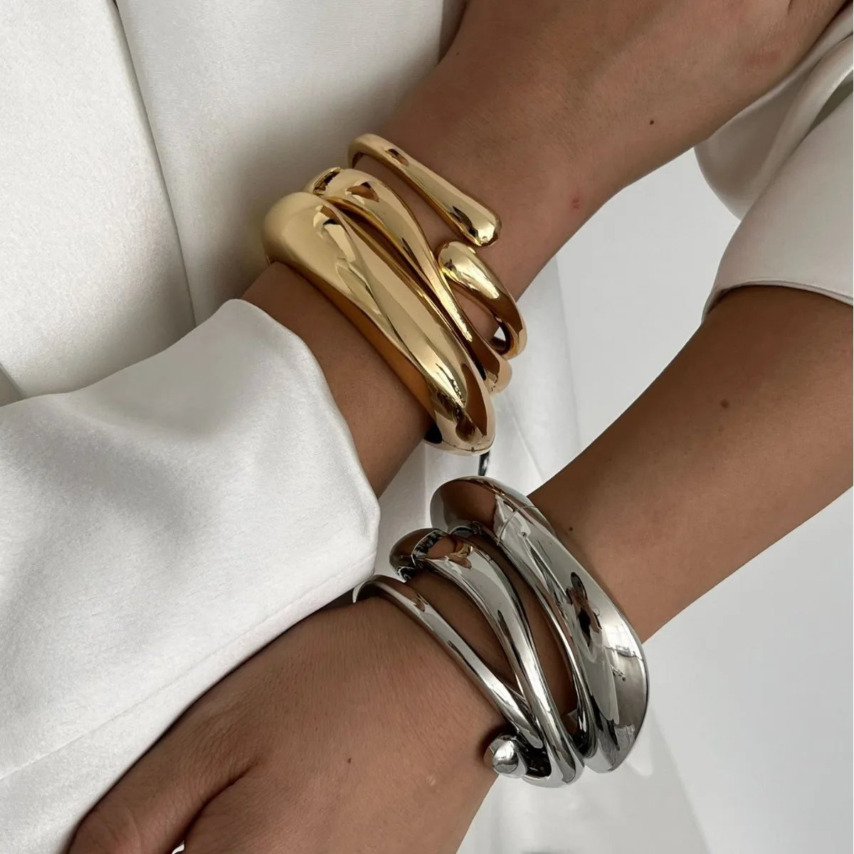 DIEZI 3 Styles Vintage Hip Hop Metal Cuff Bangles Punk Gold Silver Color Geometric Spring Bangles For Women Bracelet Men Jewelry DIEZI 3 Styles Vintage Hip Hop Metal Cuff Bangles Punk Gold Silver Color Geometric Spring Bangles For Women Bracelet Men Jewelry