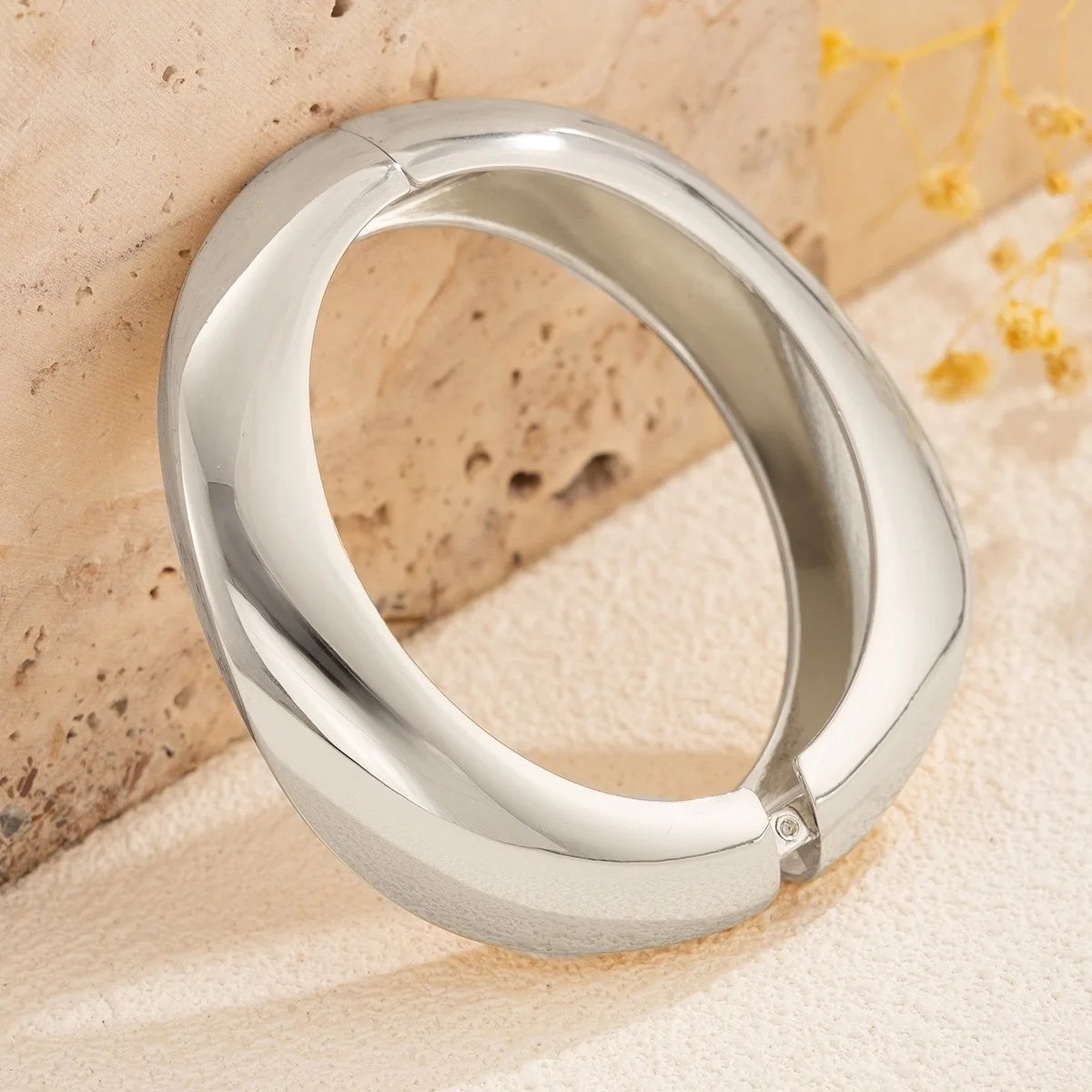 DIEZI 3 Styles Vintage Hip Hop Metal Cuff Bangles Punk Gold Silver Color Geometric Spring Bangles For Women Bracelet Men Jewelry DIEZI 3 Styles Vintage Hip Hop Metal Cuff Bangles Punk Gold Silver Color Geometric Spring Bangles For Women Bracelet Men Jewelry