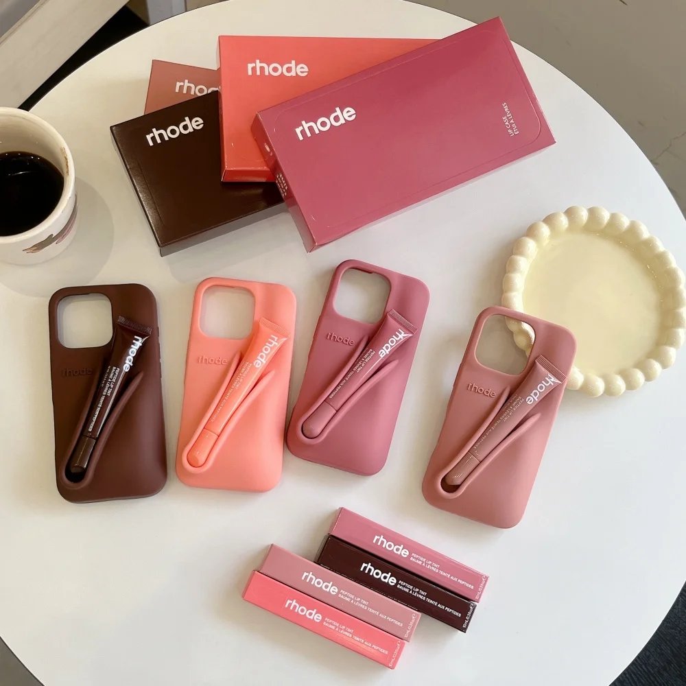 Rhode With Lip Gloss Phone Case for iPhone 16 15 14 13 12 17 11 Pro Max Plus Lipstick Silicone Toast Espresso Ribbon Box Cover Rhode With Lip Gloss Phone Case for iPhone 16 15 14 13 12 17 11 Pro Max Plus Lipstick Silicone Toast Espresso Ribbon Box Cover